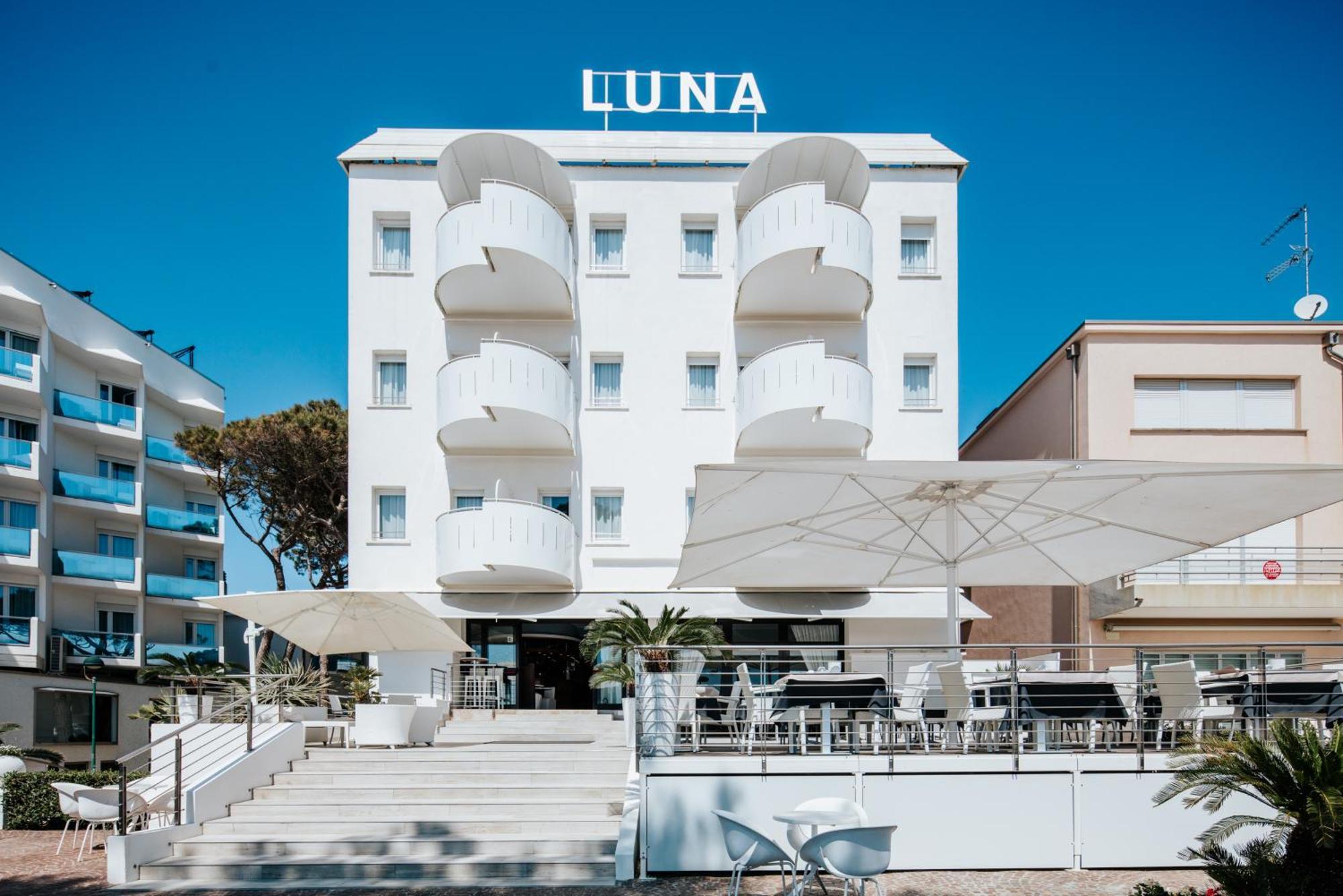 Hotel Luna Centrale 리그나노 사비아도로 외부 사진